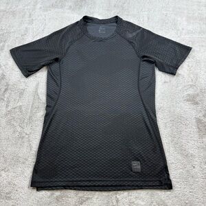 Nike pro Hypercool crew neck compression t-shirt men’s size S black geometric